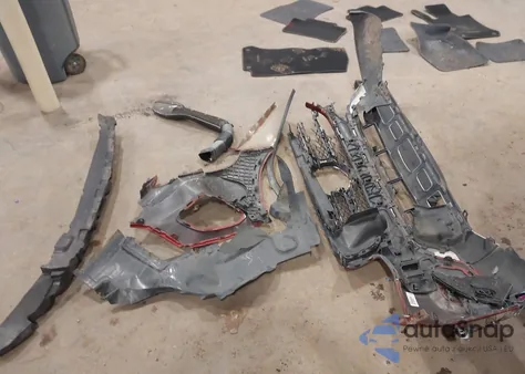 2016 Mercedes-Benz Glc 300 4Matic from USA, damaged, VIN WDC0G4KB1GF019465